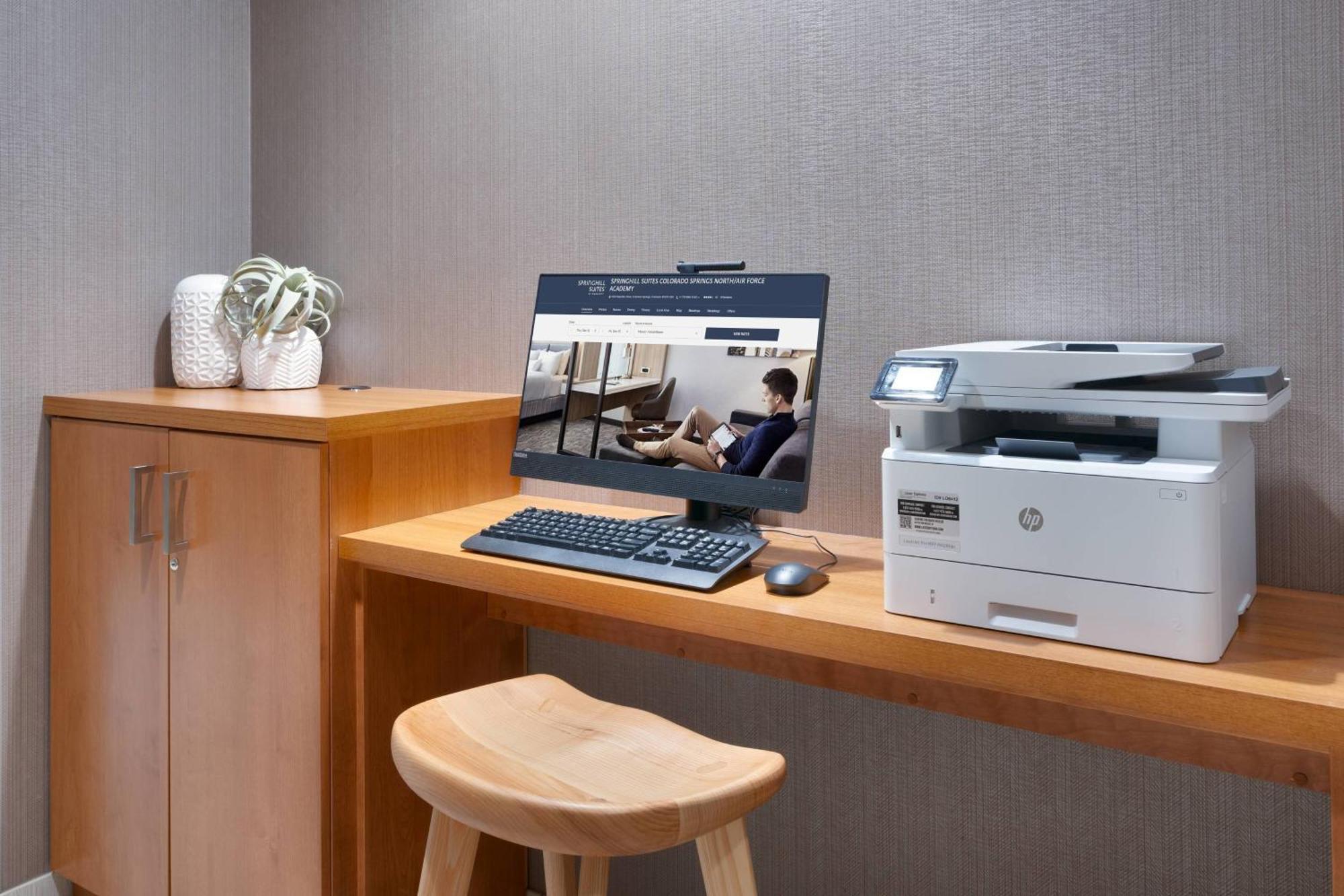 Springhill Suites By Marriott Colorado Springs North/Air Force Academy Экстерьер фото